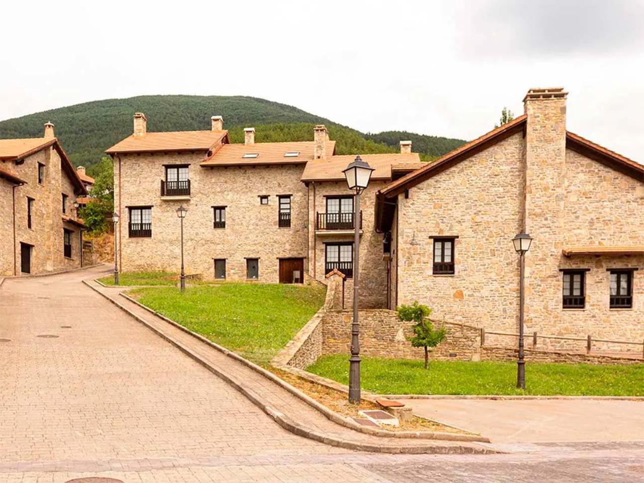 Apartamentos Jaca Mirador De Badaguas 3000 Esterno foto