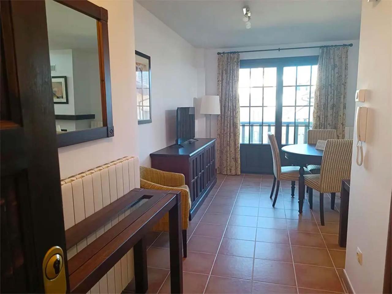 Apartamentos Jaca Mirador De Badaguas 3000 Esterno foto